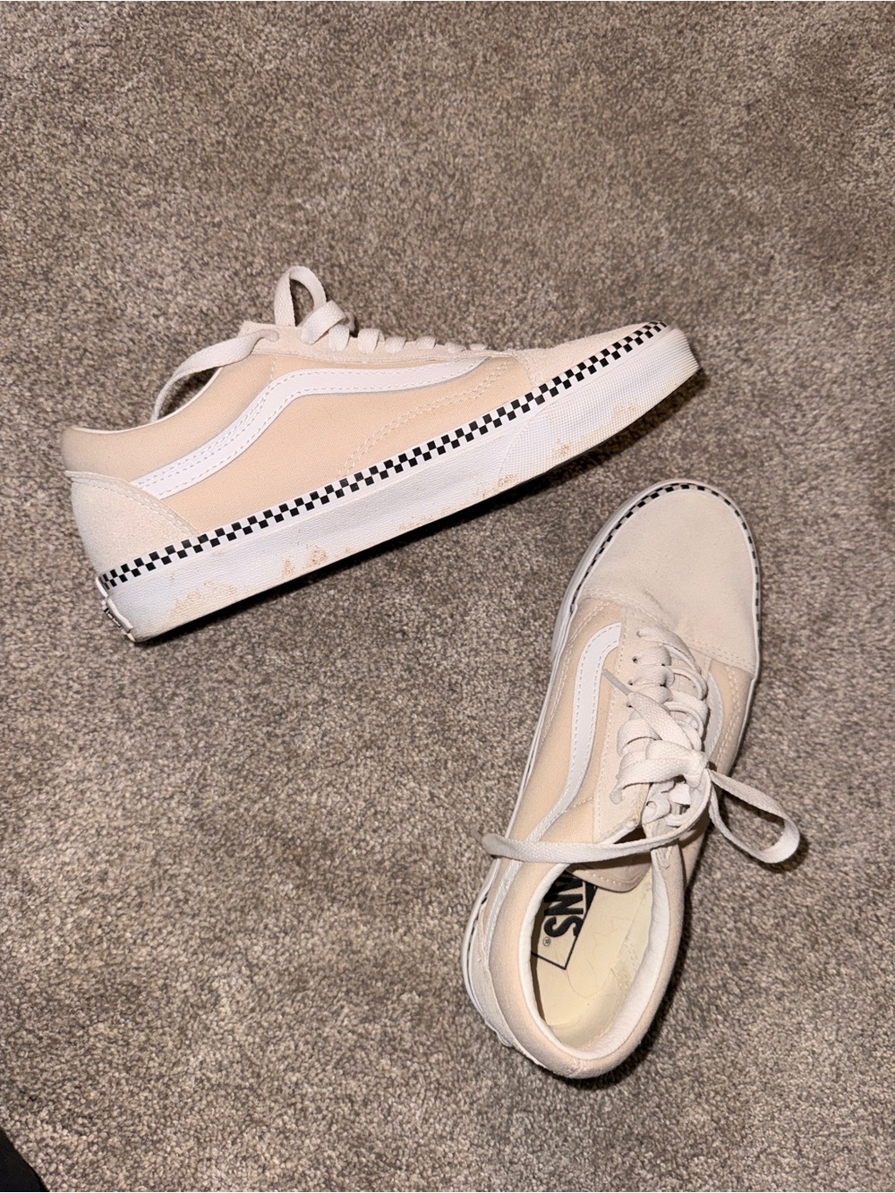 Vans Low Top Sneakers in Cream and White with Checkerboard Trim